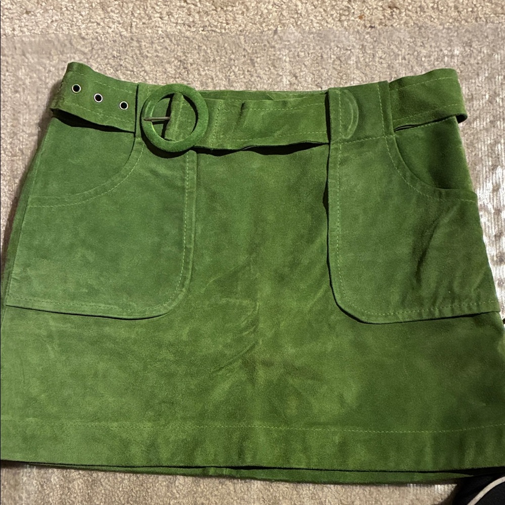 Banana Republic Vibrant Green Mini Skirt 100% genuine leather